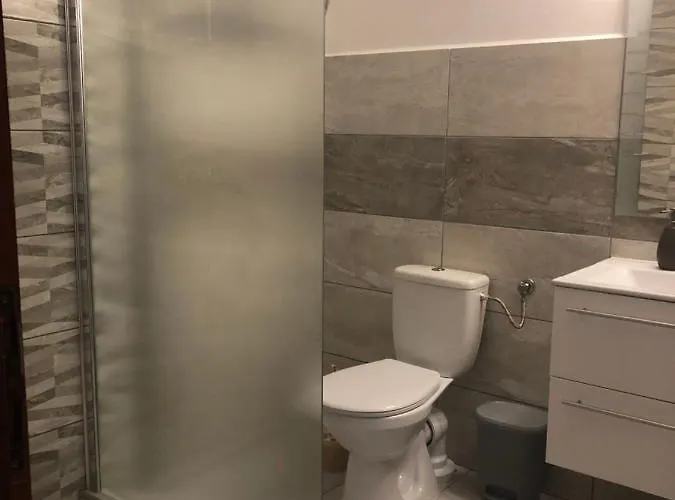 Naphaz Panzio Bed & Breakfast 3*