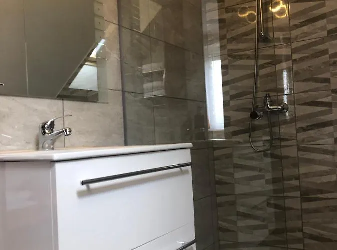 Naphaz Panzio 3*